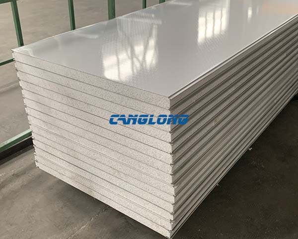 sandwich panel