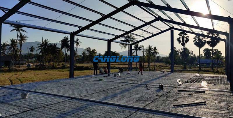 steel structure warehouse installed