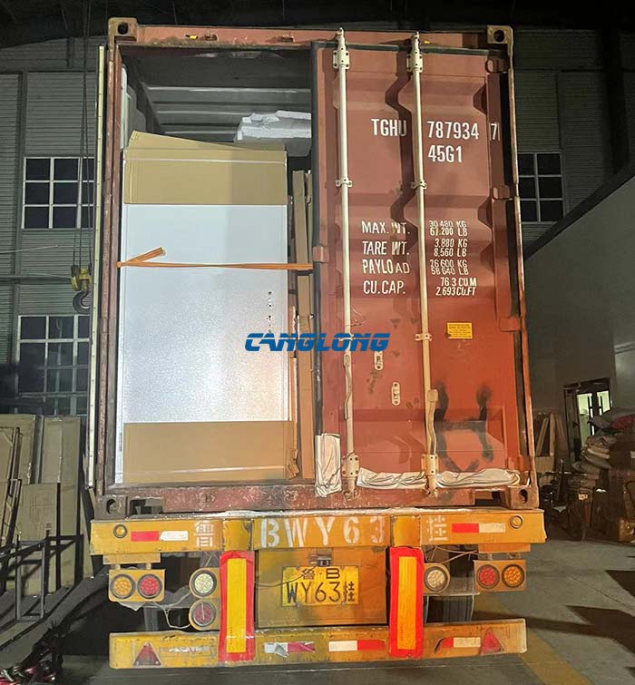 warehouse foam sandwich panel shipped