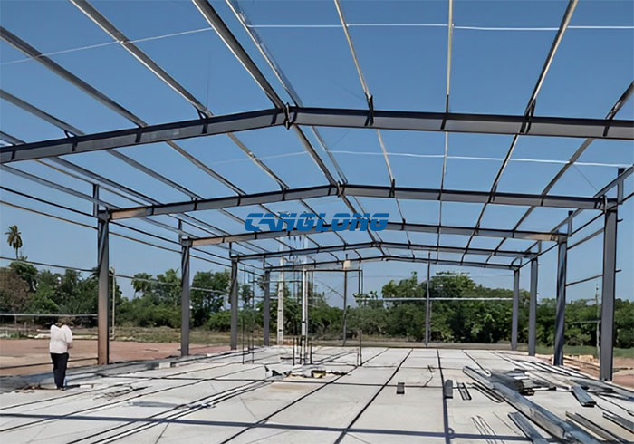 small warehouse steel structure installation