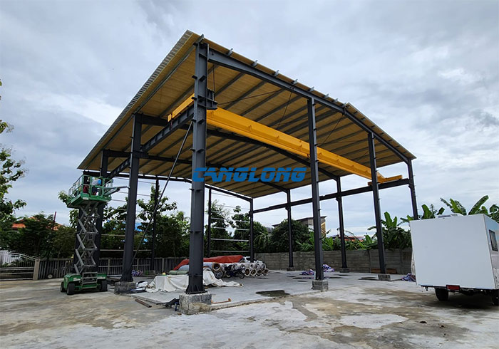 steel structure warehouse with crane