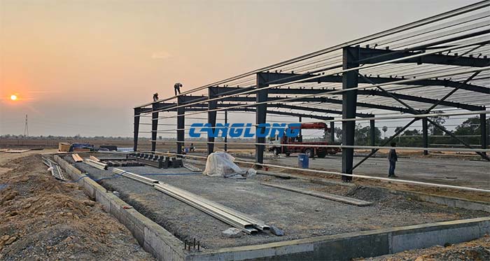 steel structure warehouse construction