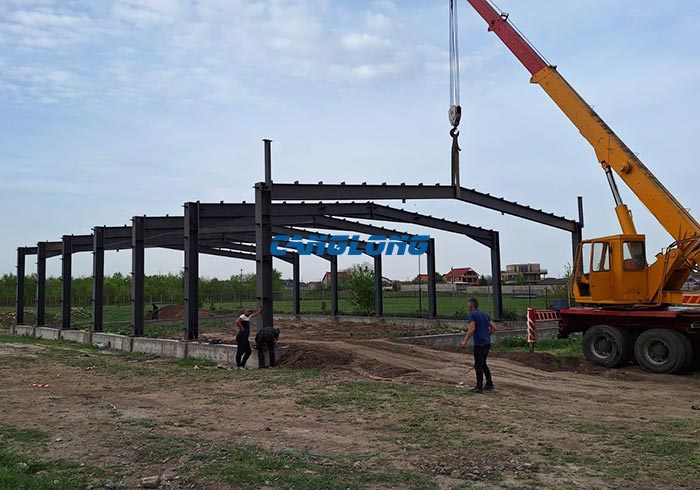 warehouse steel structural install