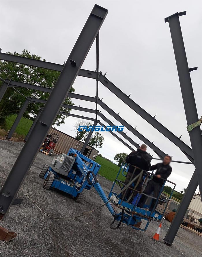 steel structure warehouse installation