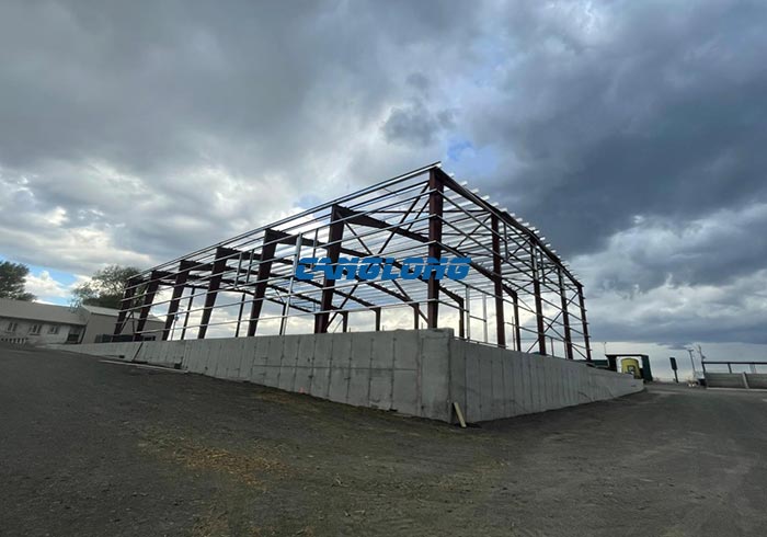 steel building construction
