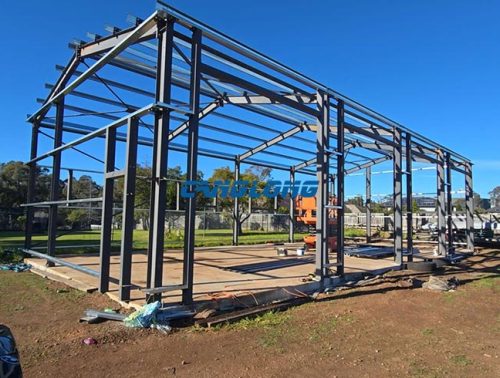 steel portal frame warehouse