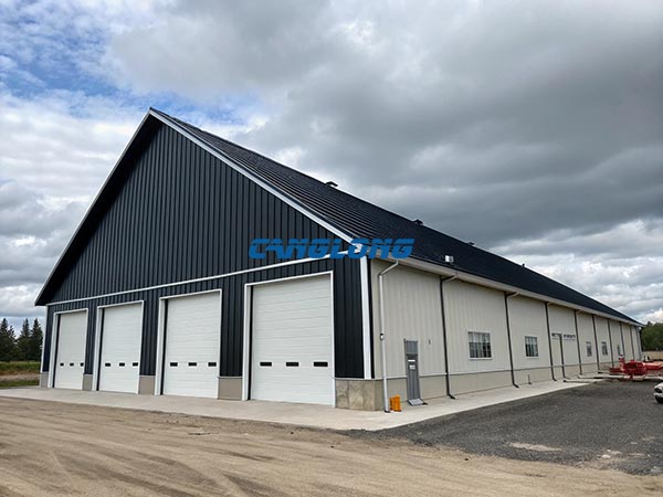 double-slope steel warehouses