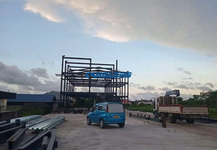 three story building construction