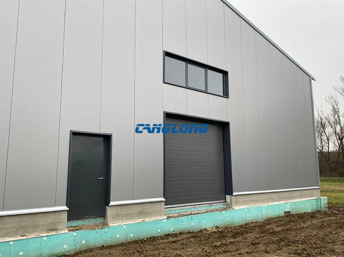 Hungary portal frame warehouse