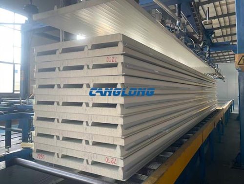 polyurethane roofing panels